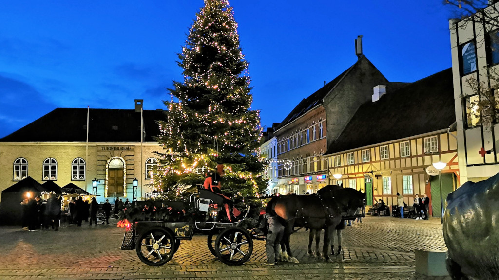 8. December: Hestevogn i Faaborgs gader