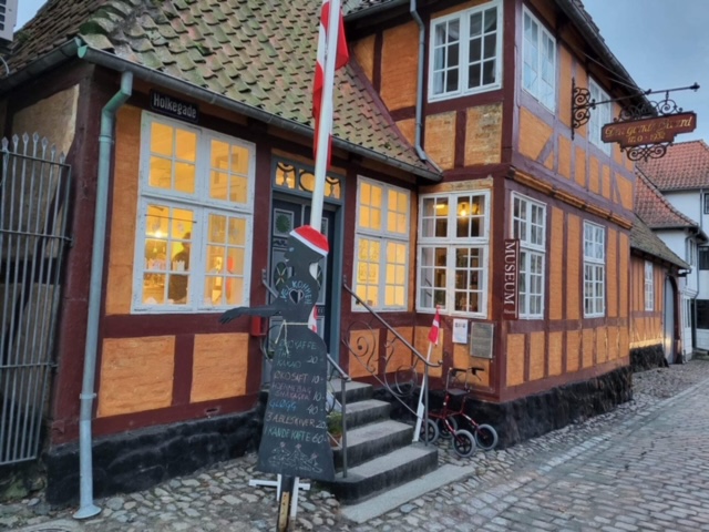 10. December: Julefortællinger for børn